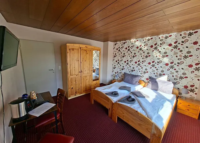 招待所 Gaestezimmer Zum Hackemack 3*