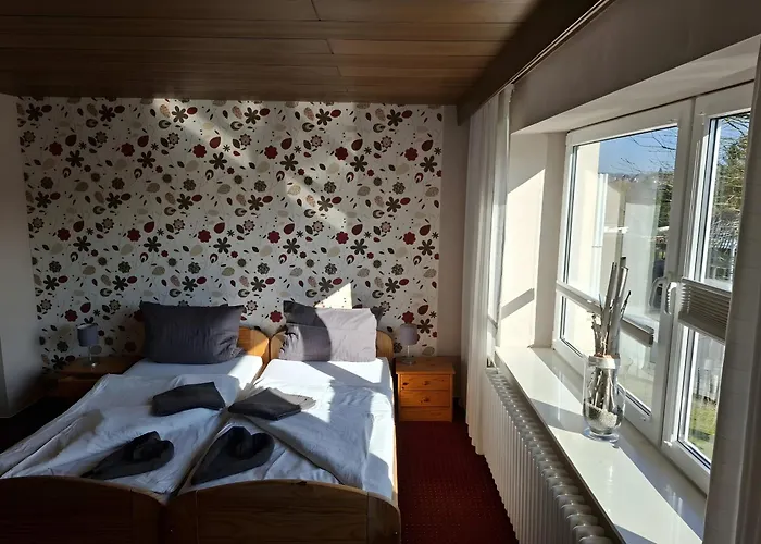 招待所 Gaestezimmer Zum Hackemack