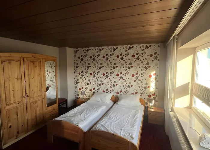 Gaestezimmer Zum Hackemack 埃克斯特塔尔